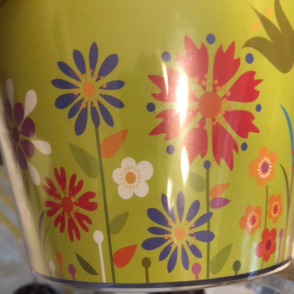 Gorgeous Spring/Summer Customizeable Container - Picture 10 of 10